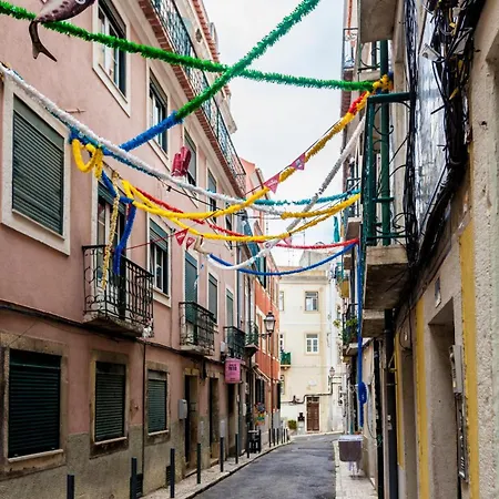 Flh Bica Homey Nest Apartment Lissabon